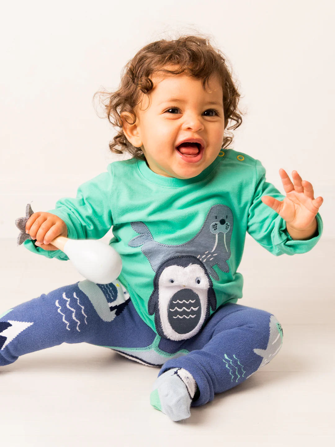 Arctic Friends Outfit (2PC) 0-6 Months - Image 3