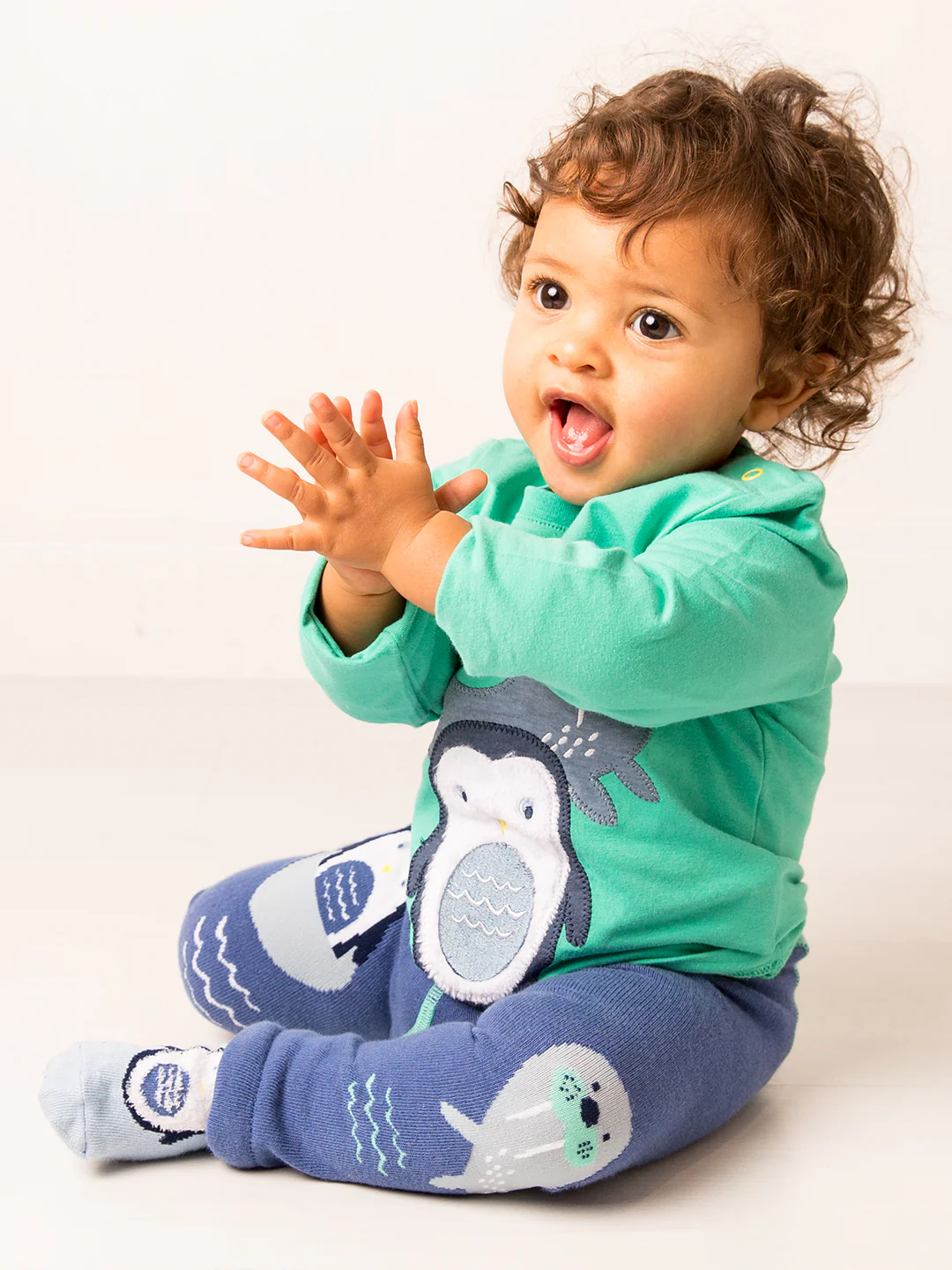Arctic Friends Outfit (2PC) 0-6 Months - Image 6