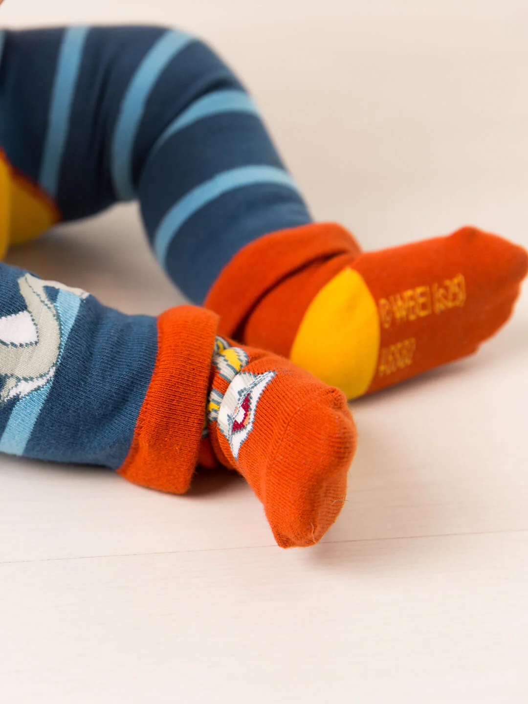 Bugs Bunny Socks - Image 2