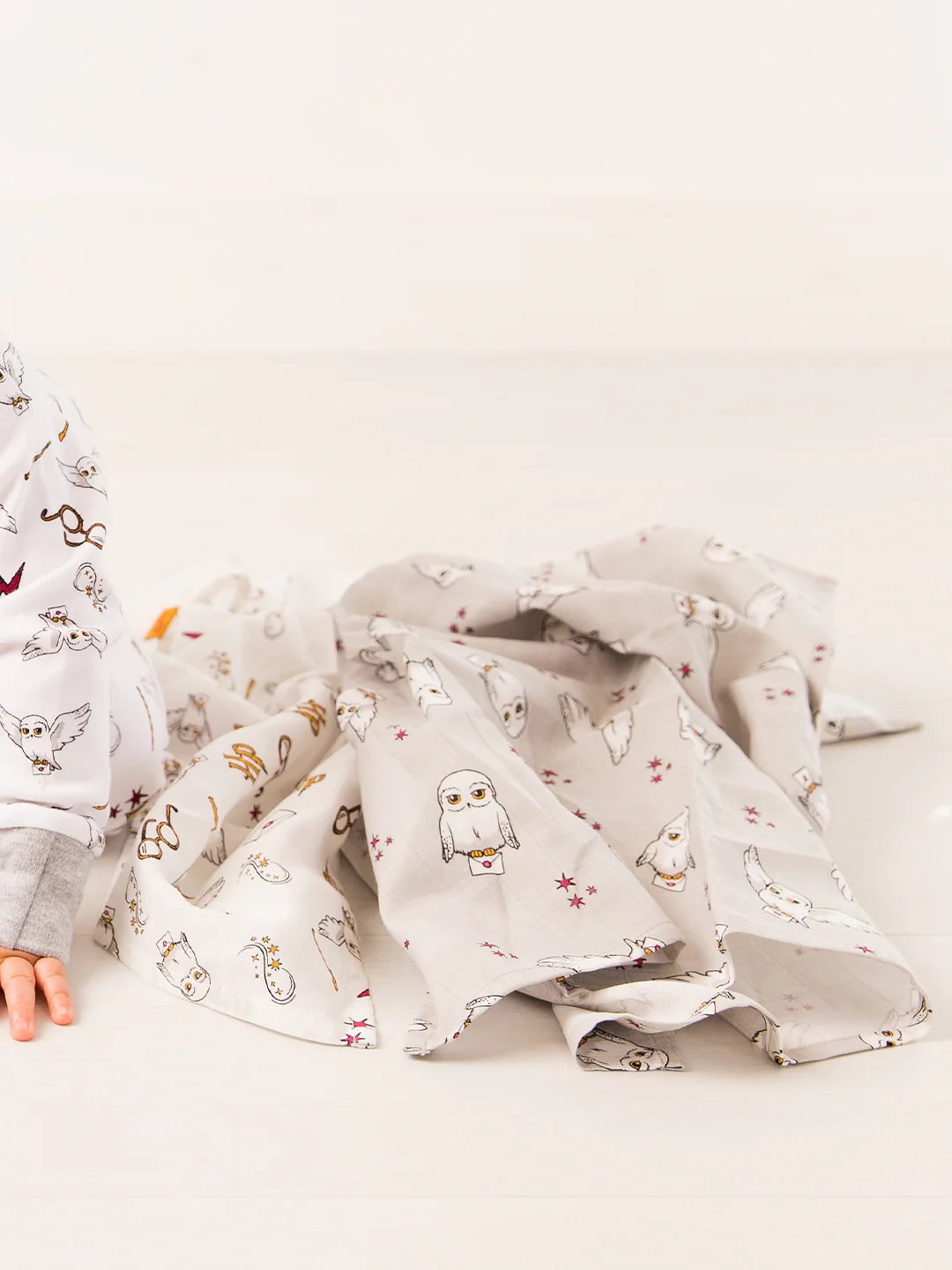 Harry Potter™ Hedwig Muslin Squares - Image 4