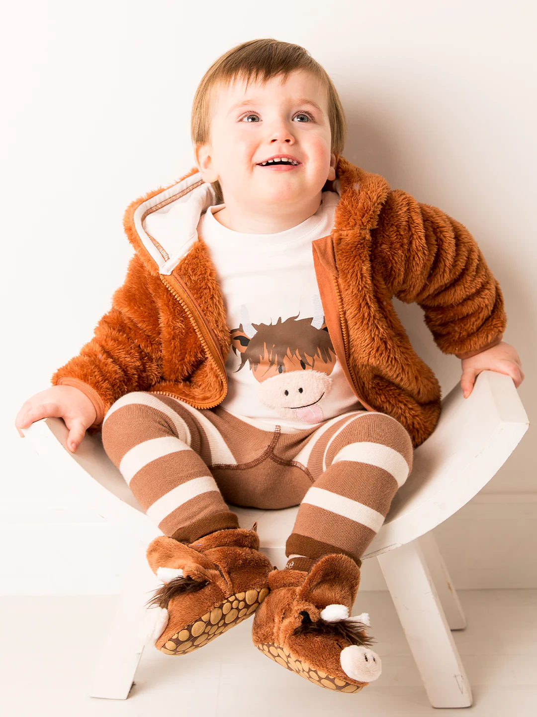 Junior Neutral Highland Cow Hoodie - Image 5