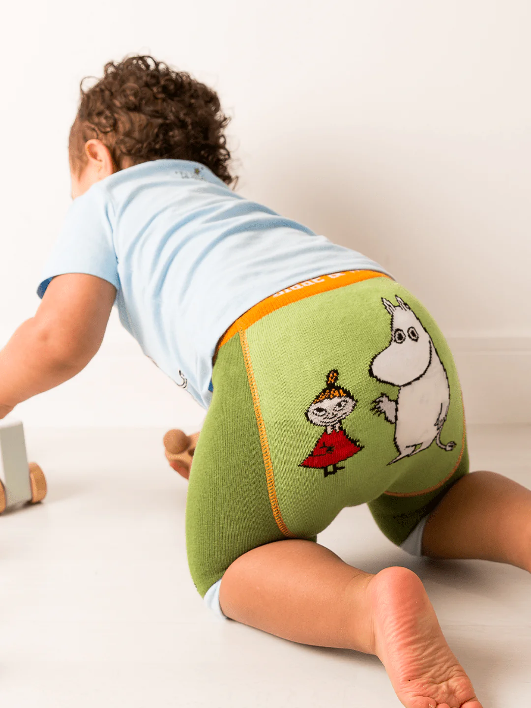 Moomin™ Organic Free To Explore Shorts - Image 3
