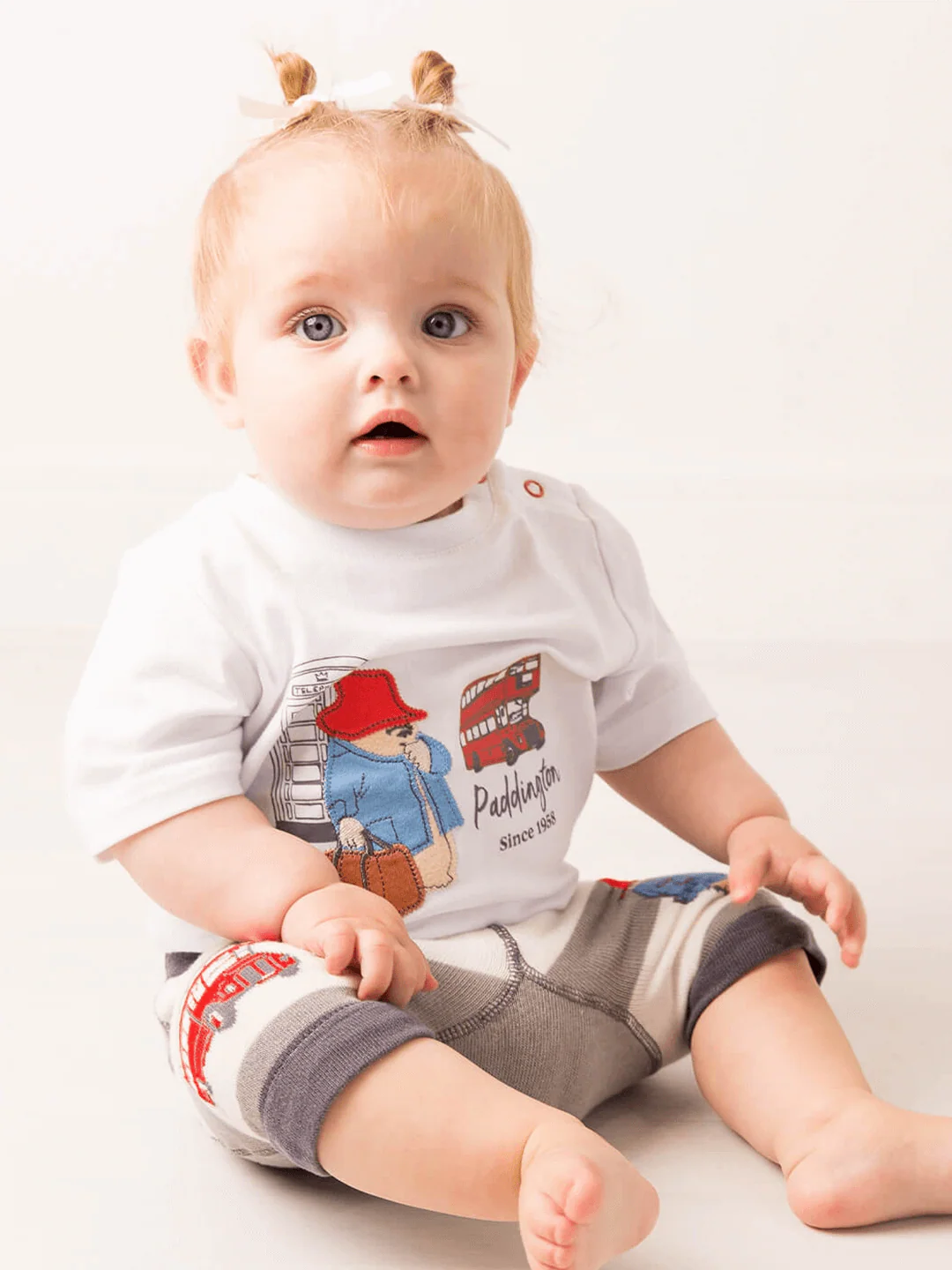 Paddington™ Loves to Travel Shorts - Image 4