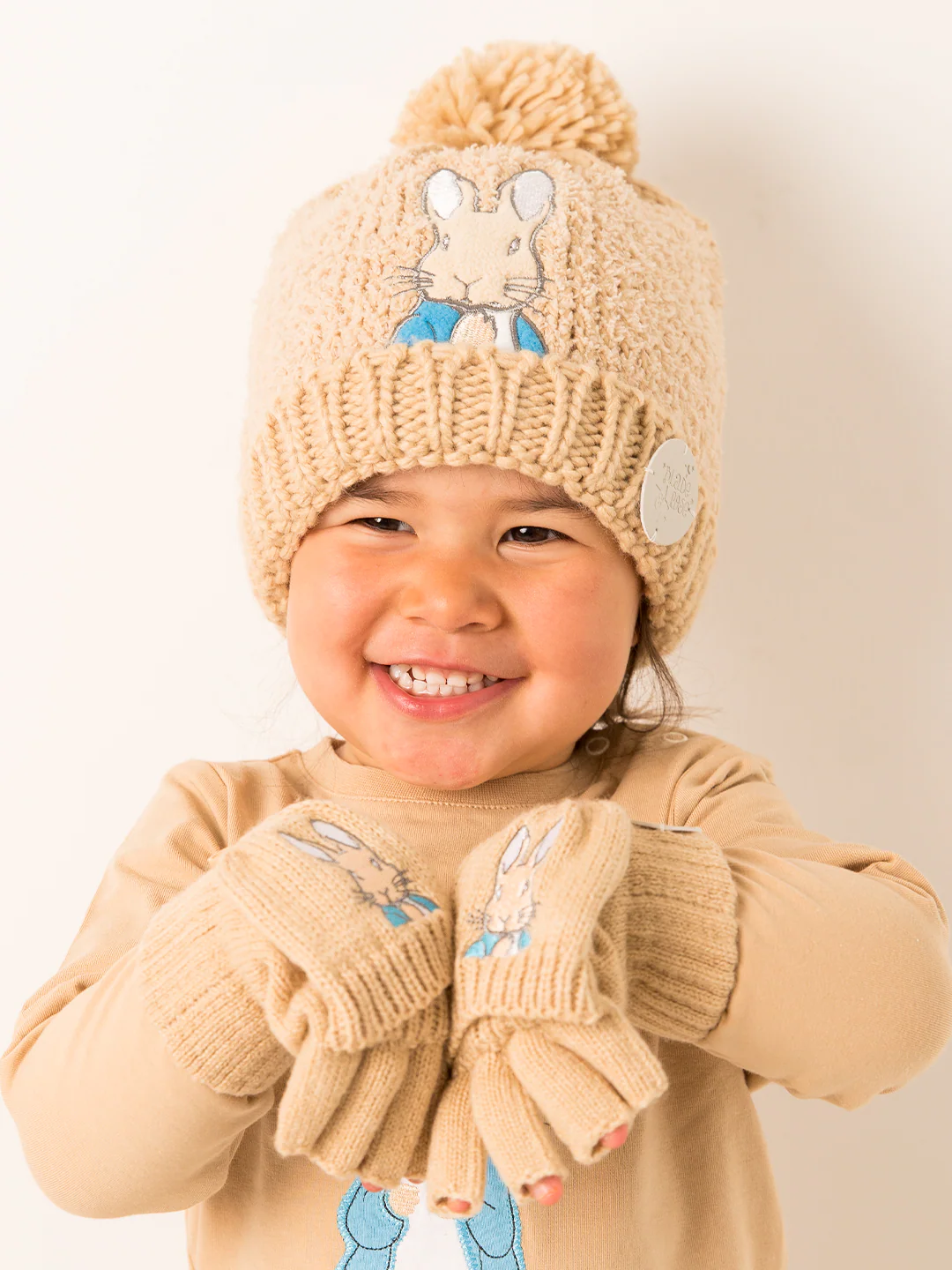 Peter Rabbit™ Mittens - Image 3