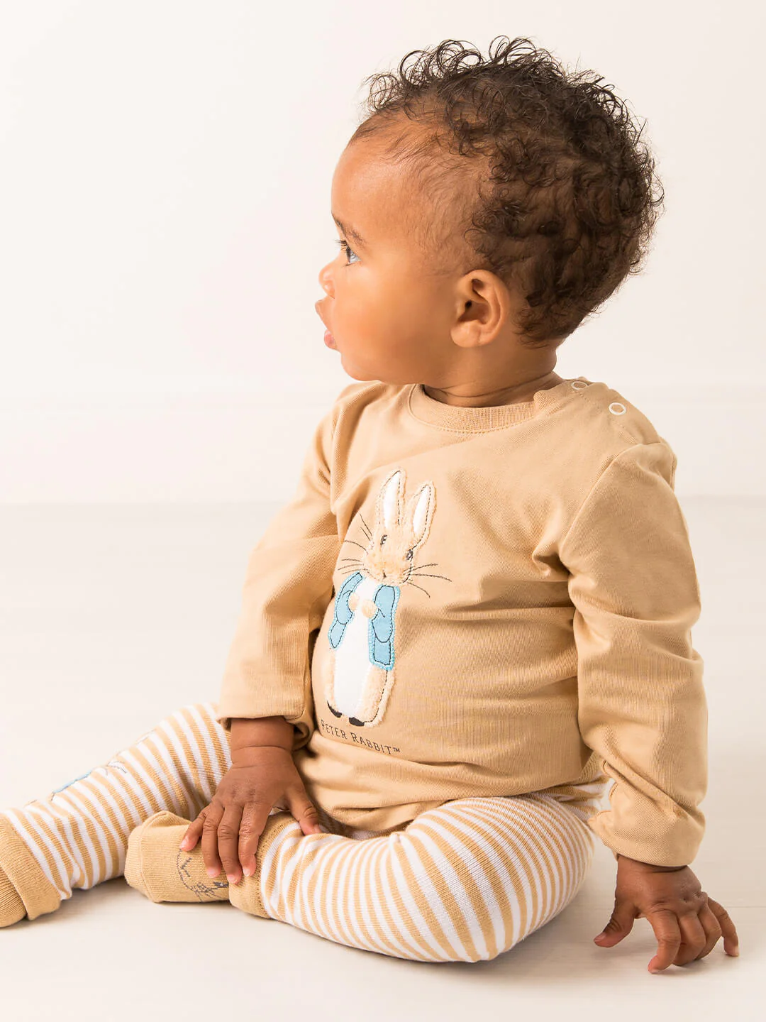 Peter Rabbit⢠Neutral Top - Image 4