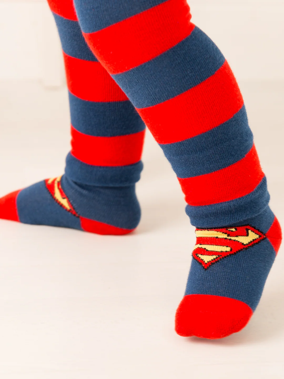 Blade & Rose x Superman™ Saves the Day Socks - Image 2