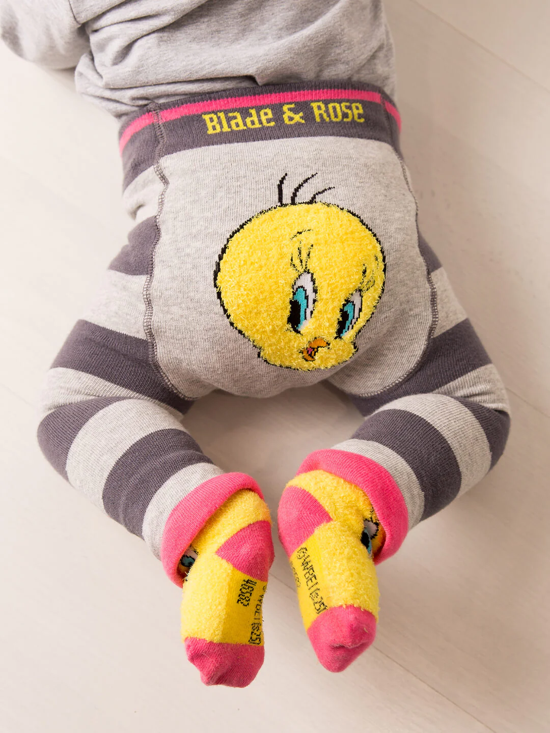 Tweety Leggings - Image 4